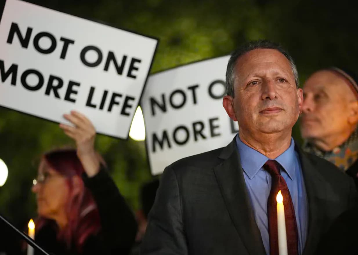 Izraelio kariuomenė sulaikė dešimtis užsieniečių, padėjusių palestiniečiams rinkti alyvuoges