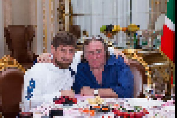 Gérardas Depardieu blaškosi tarp Mordovijos, Čečėnijos ir nostalgijos Prancūzijai