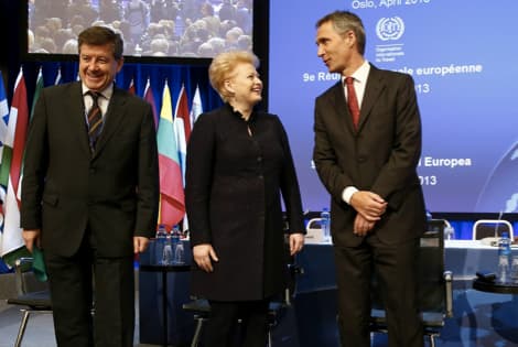 Lietuvos prezidentė visada turi ką pasakyti ir ką patarti užsienio kolegoms. Užsienio valstybių vadovai visada įdėmiai įsiklauso į D. Grybauskaitės žodžius. Nuotr. EPA-ELTA