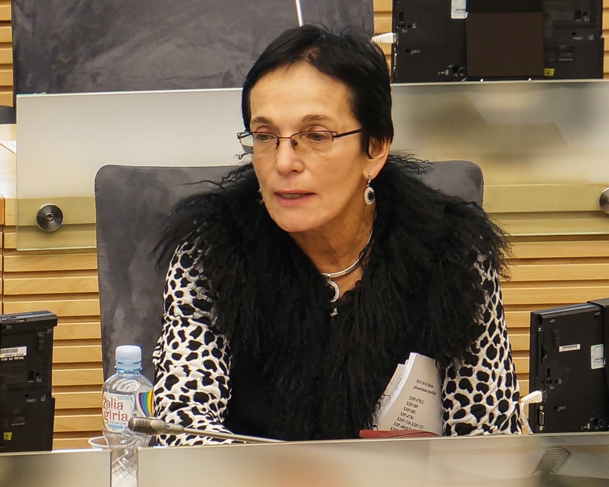 Seimo narė M. A. Pavilionienė apie lytinio ugdymo naudą