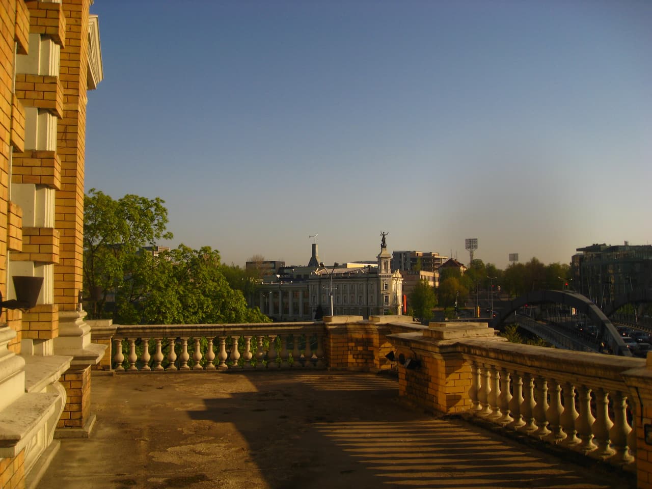 Žvilgsnis iš grafų Tiškevičių rūmų balkono