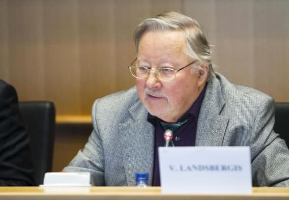 V. Landsbergis: „Turiu nors trumpai pareikšti keletą dalykų“
