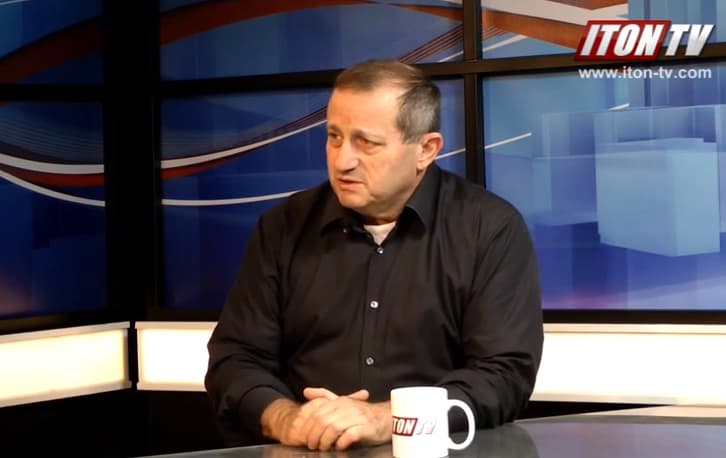 Buvęs Izraelio spec. tarnybos „Nativ“ vadovas: Ukraina jau ne ant bedugnės krašto, ji tą ribą jau peržengė