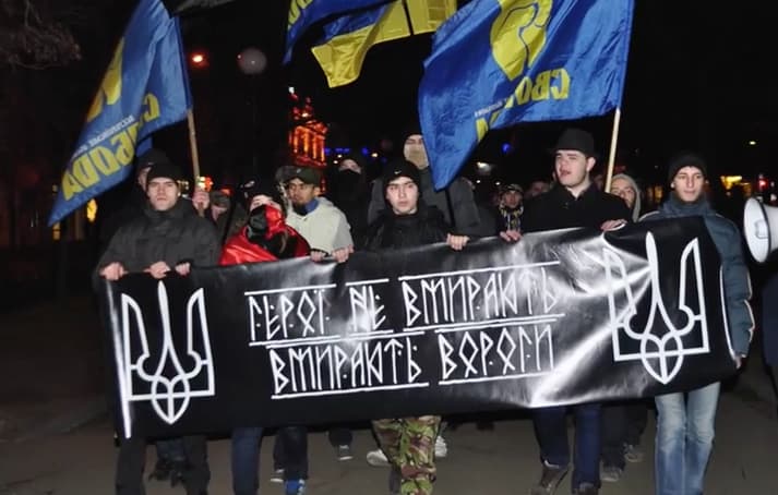 Apie fakelų procesiją Kijeve