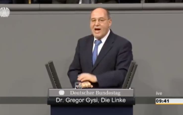 Dar viena informacinė ataka Bundestage prieš kanclerę Merkel