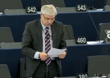 Z. Balčytis: ketveri metai nesiliaujančio smurto yra pernelyg daug