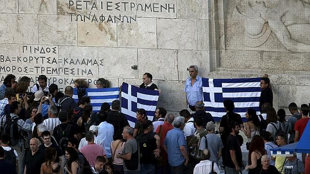 Graikų kairieji kaltina „Syriza“ išdavyste