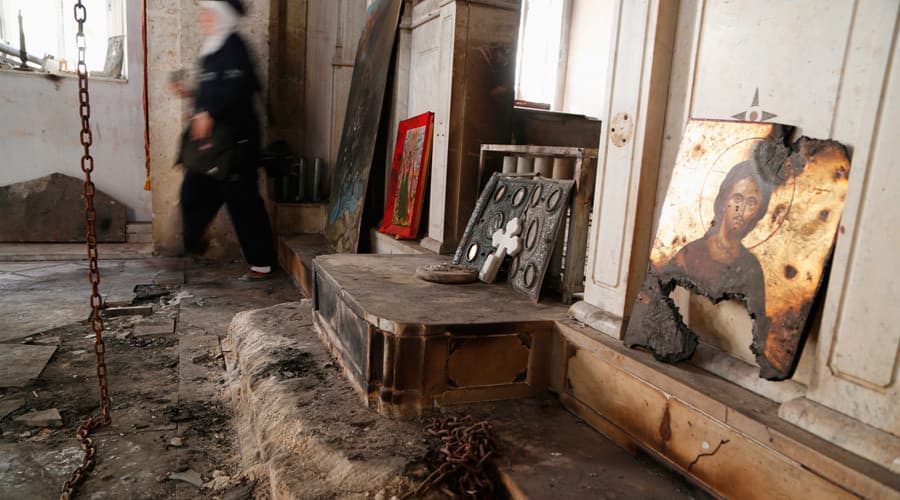 Baltieji rūmai: „Daesh“ vykdomas krikščionių naikinimas nėra genocidas