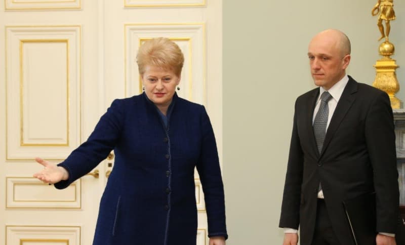 STT vadovas (kairėje). Nuotr. prezidentas.lt