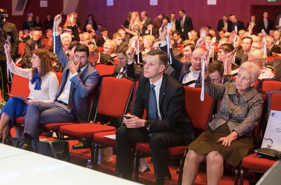 Partija, kurią laimina Dievas, ruošiasi revoliucijai