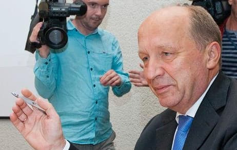 Virš Didžiojo Vado pakibo apkaltos damoklas