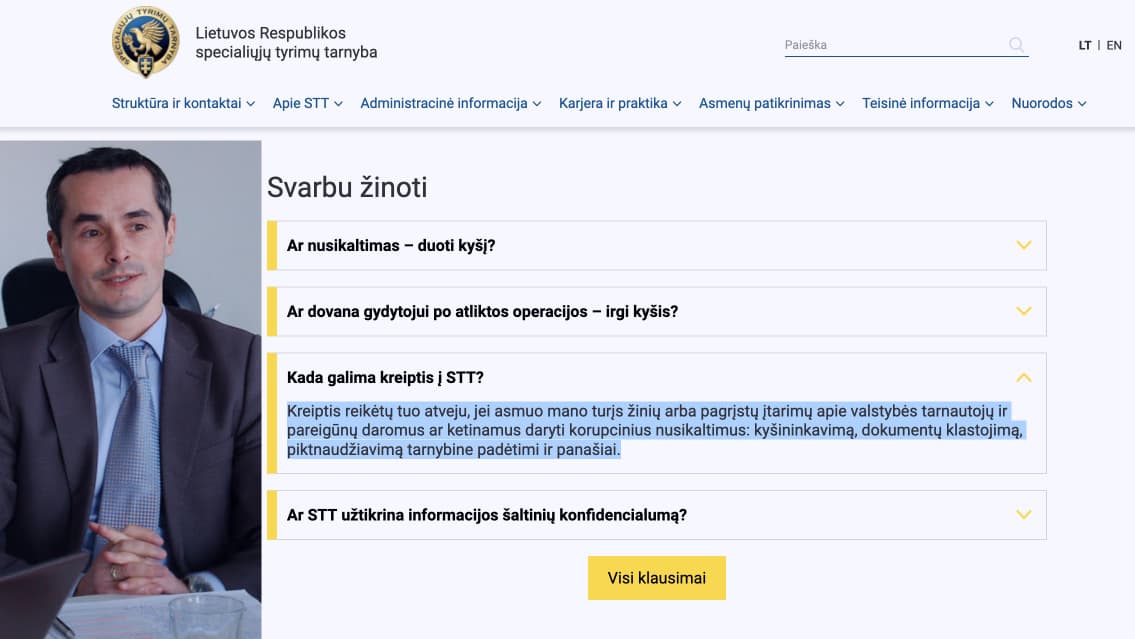 STT administravimo valdybos viršininkas Romualdas Gylys (kairėje) ir STT internetinio tinklalapio fragmentas.