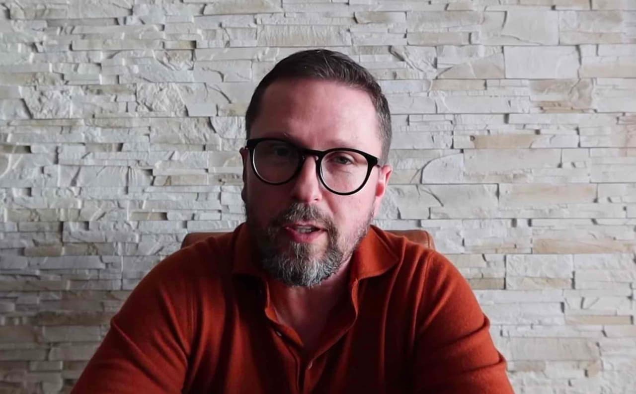 Lietuvoje A. Šary dėl savo kenkėjiškos veiklos paskelbtas persona non grata