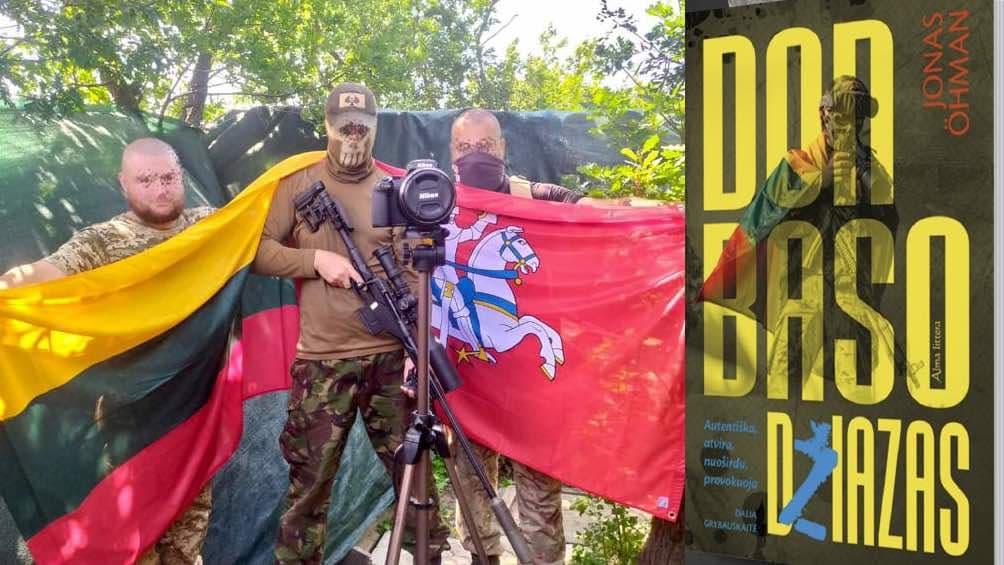 Oficialus Lietuvos atstovas Ukrainos kare su Rusija stengiasi, kad fronto linijoje kuo labiau plevėsuotų Lietuvos valstybinė vėliava bei Vytis. Dešinėje - naujos knygos viršelis.