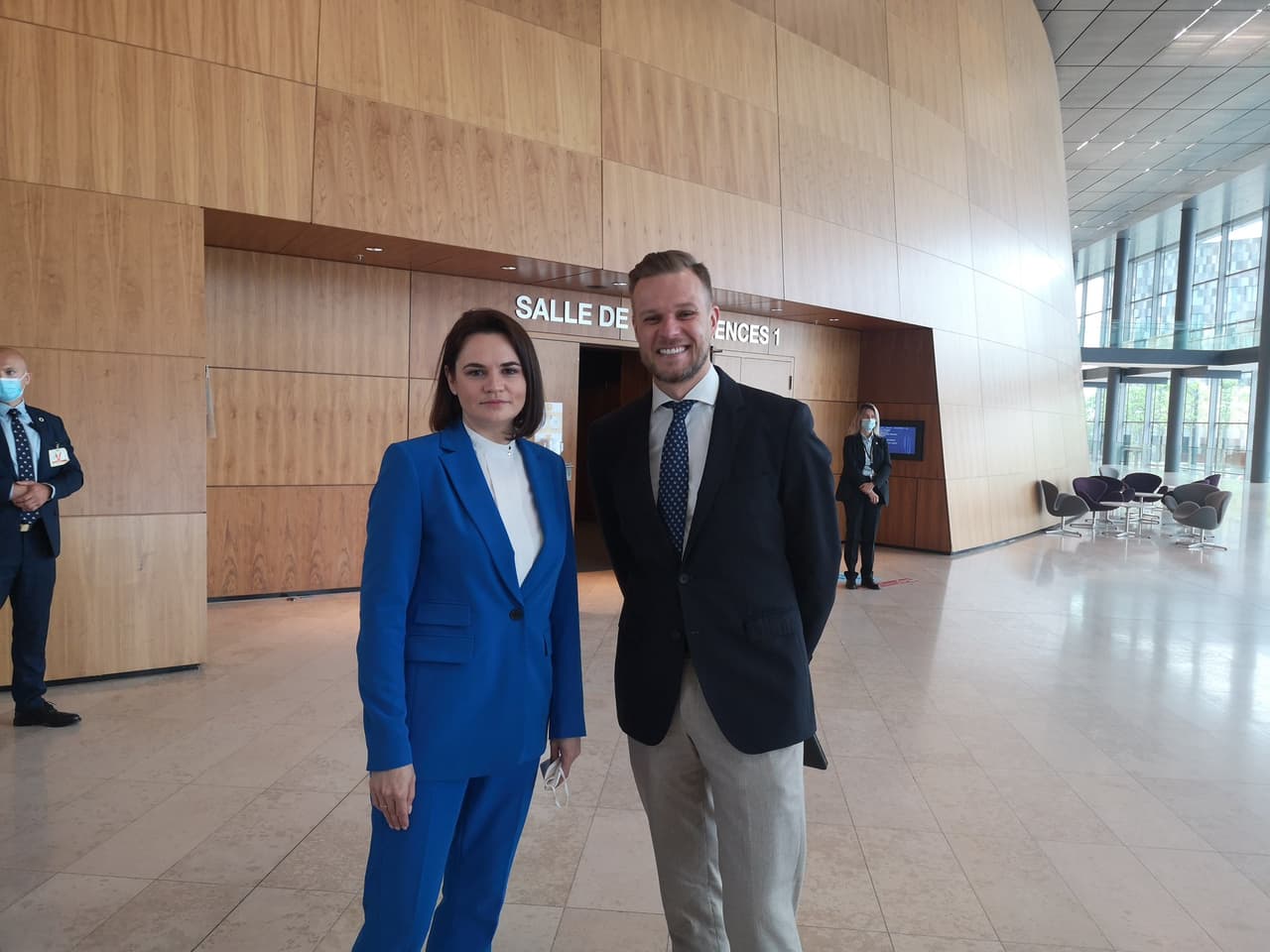 Gabrielius Landsbergis ir Baltarusijos prezidentė Svetlana Tichanovskaja.
