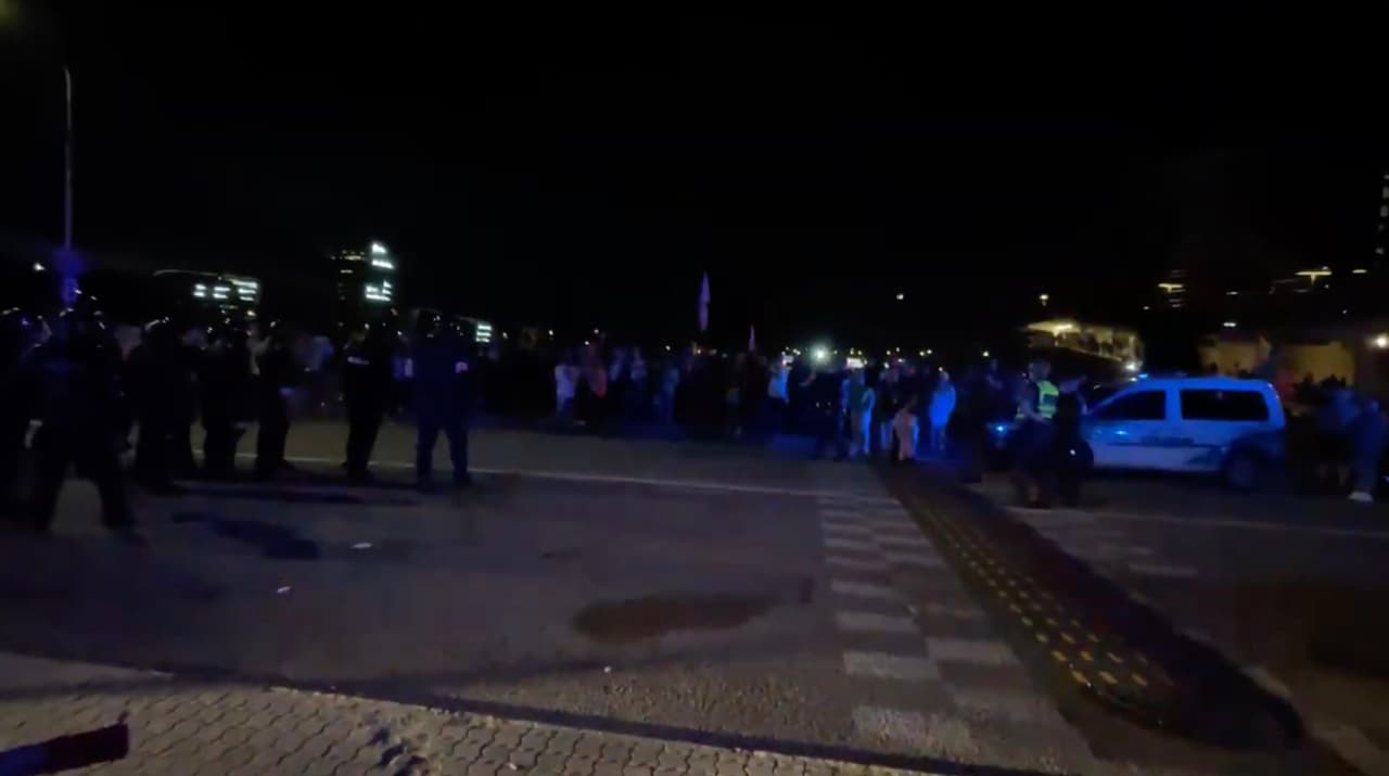 Prievartaujama lietuvių tauta nebesutinka tylėti