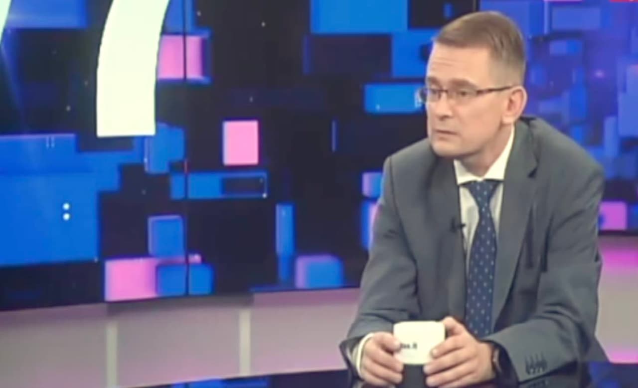 Ar su A. Dulkio smegenim nieko blogo neatsitiko? Ministro atsakymas į klausimą labai suneramino