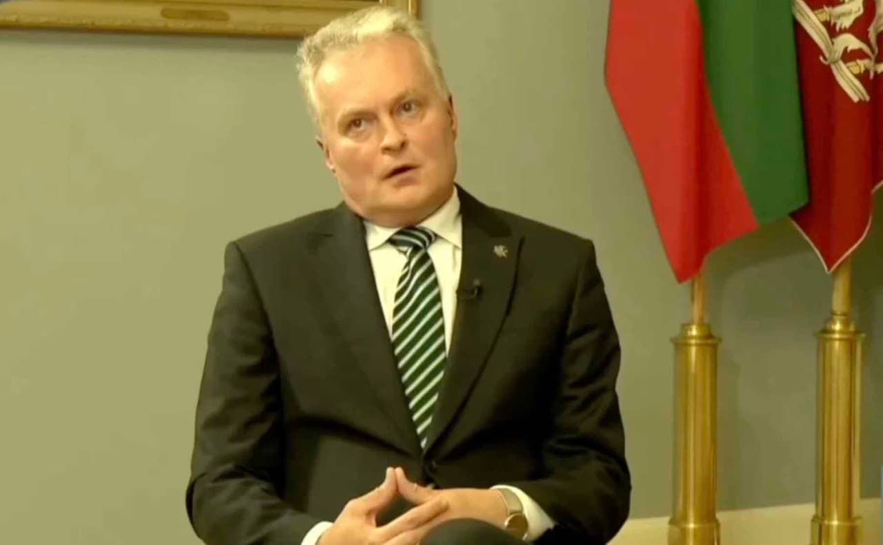 Lietuvos žmonėms meluojama daug ir įžūliai, Gitanas Nausėda to nepastebi