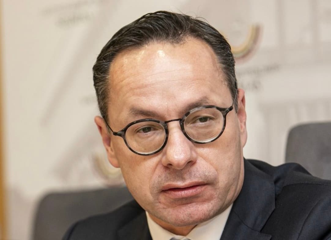 Seimas svarsto siūlymą turėti nuolatinį savo atstovą ne tik Europos Sąjungoje, bet ir JAV ar kitur