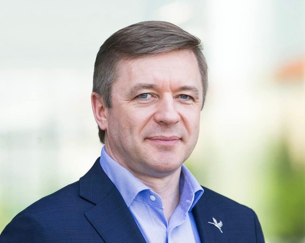 R. Karbauskis.
