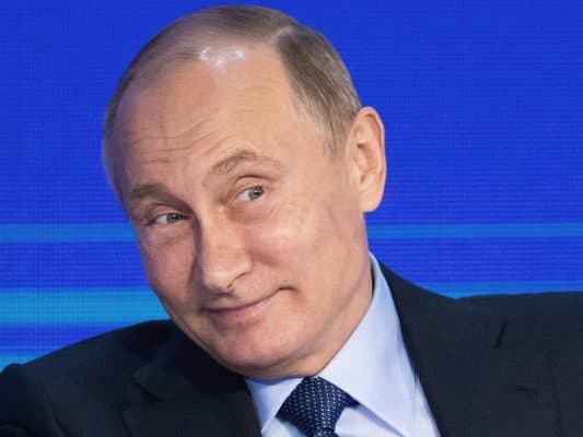 „The Telegraph“: Vladimirui Putinui nėra reikalo pulti Ukrainos