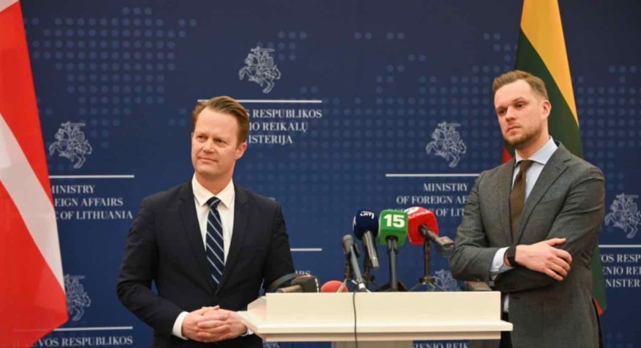Vis labiau agresyvėjant Rusijai – svarbus G. Landsbergio susitikimas su danu