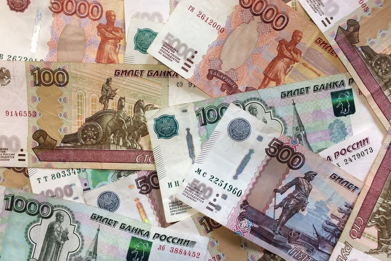 Japonai ir vokiečiai suka galvas, kaip čia reikės daryti su tais rubliais