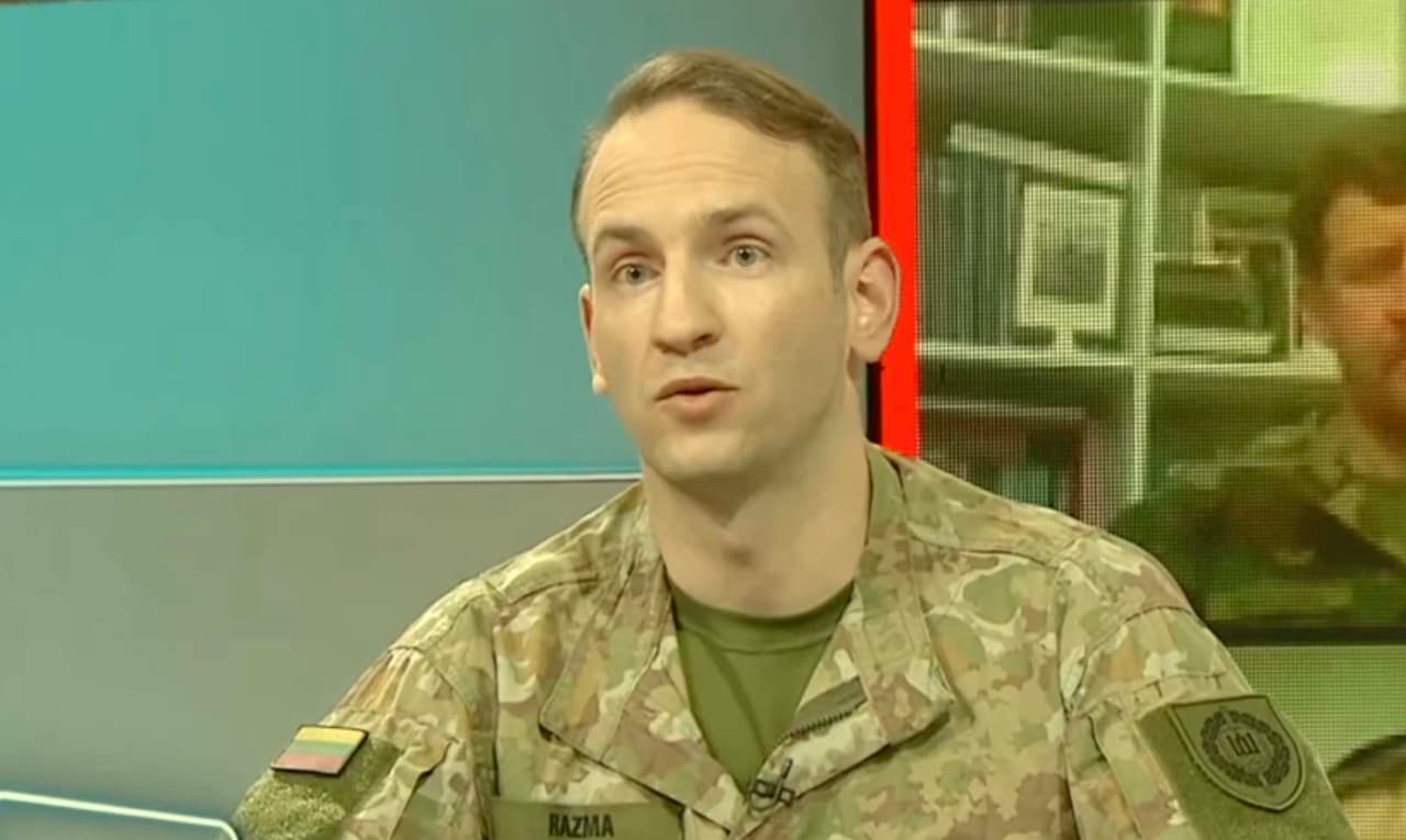 Skandalas – majoras Razma žiūri draudžiamus Lietuvoje kanalus