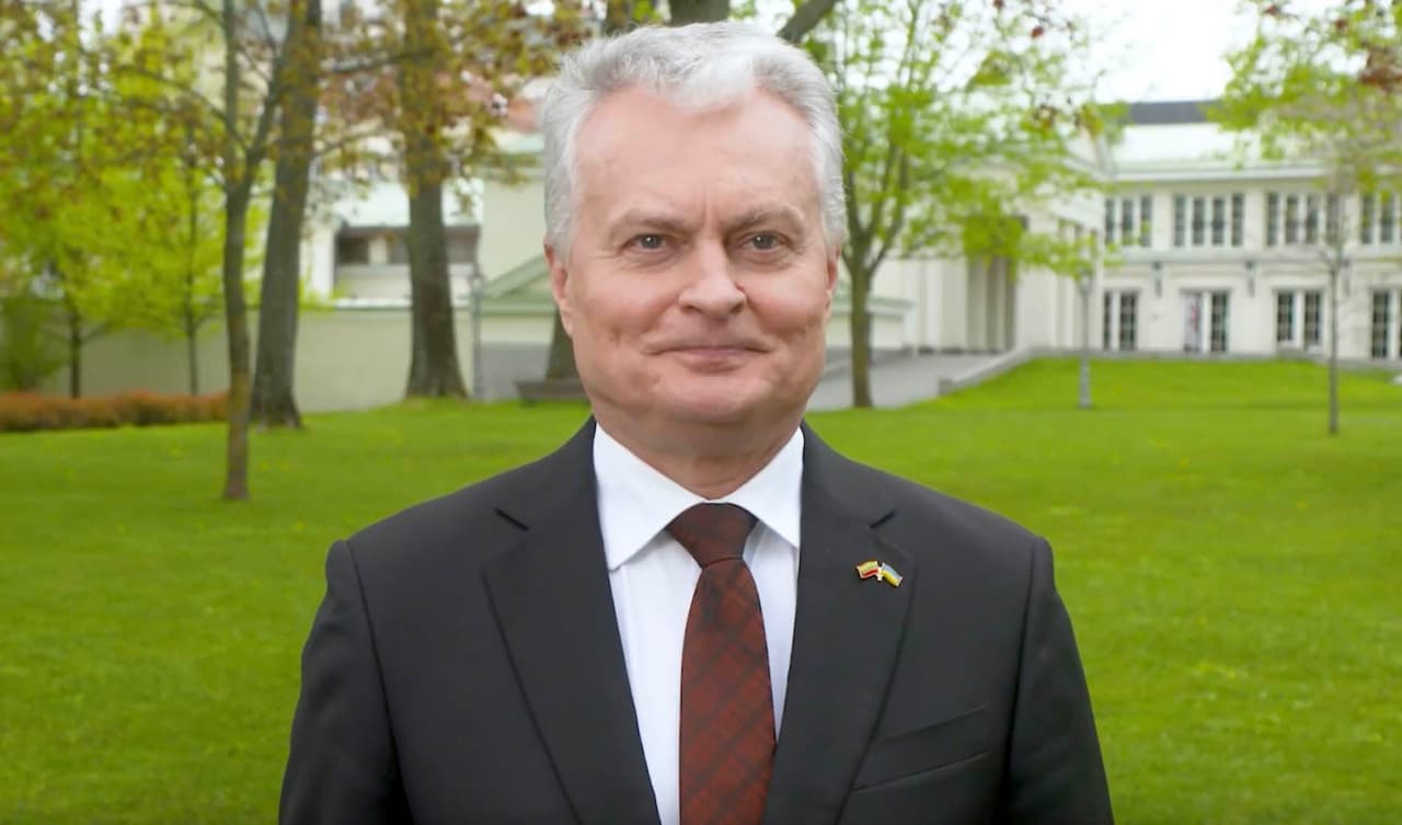 Nausėda: mes visi kartu jau tapome daugiau nei 50 tūkstančių karo pabėgėlių šeima