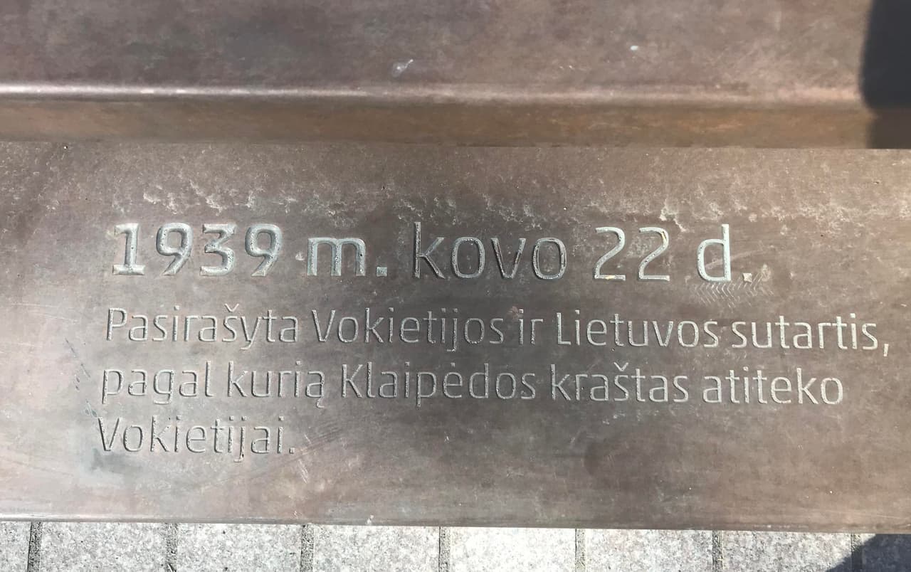 Europa, Lietuva suka savižudžių keliu