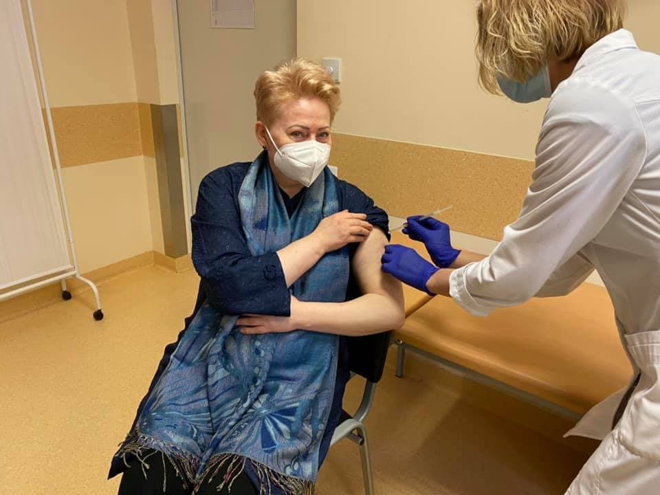 Prezidentė Grybauskaitė žiauriai įgėlė premjerei Šimonytei ir jos svitai
