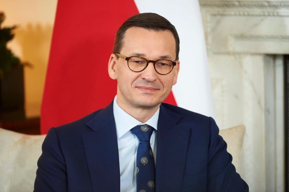 Lenkijos premjeras gyventojus ragina iki žiemos kokybiškai apsišiltinti būstus