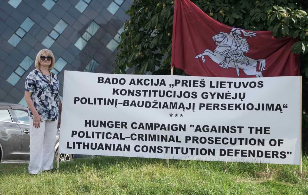 Prie Generalinės prokuratūros nutarė badauti mokytoja Astra