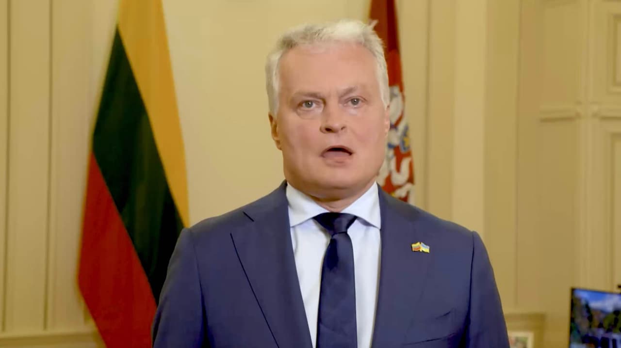 Nausėda kirčiavo ryžtingai – nubaudė netoleruotinai besielgiančius ledo šokėjus ir KGB'istą