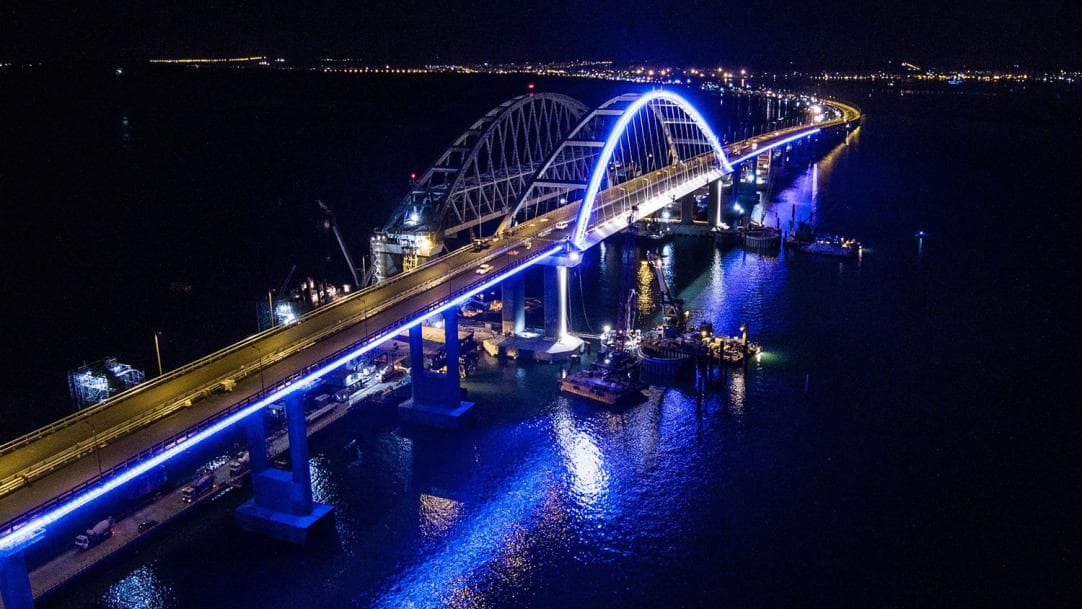 Ukraina apsigalvojo – nesprogdins Krymo tilto