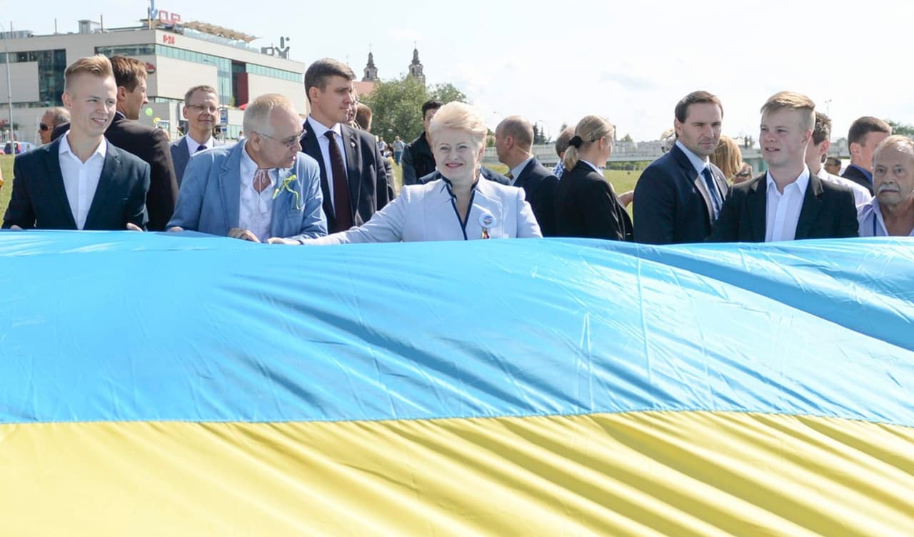 Ukraina dar nenumirė, informavo Grybauskaitė