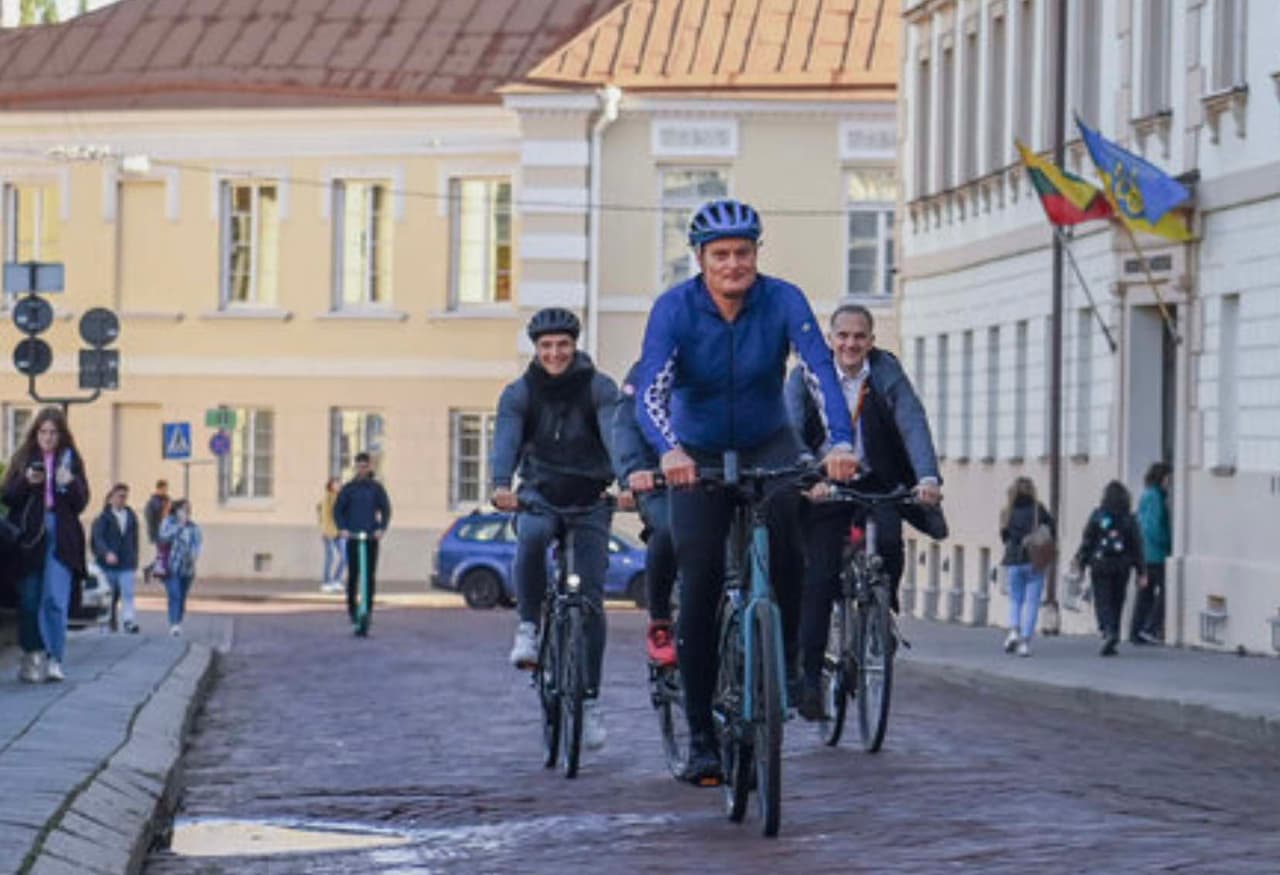 Nausėda ragina pasinaudoti pilietine galia renkant stipriausias šių metų iniciatyvas