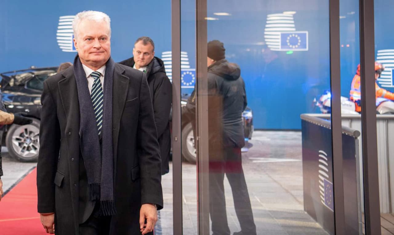 Nausėda atskleidė, kad 9-asis sankcijų paketas yra pakeliui