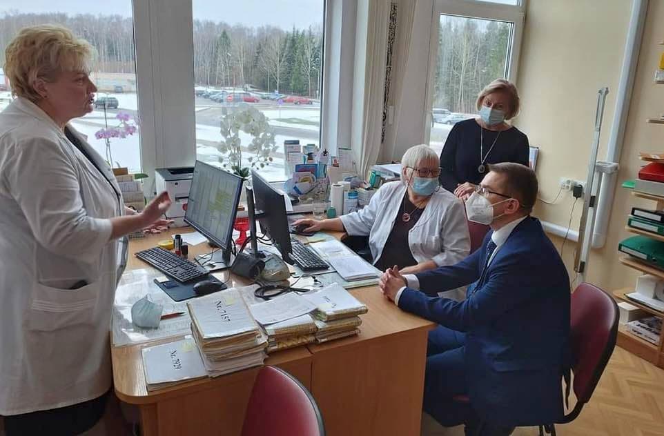 Dulkio prašoma paaiškinti, kodėl jis pritarė Akreditavimo tarnybos (ir Jonavos ligoninės) melui