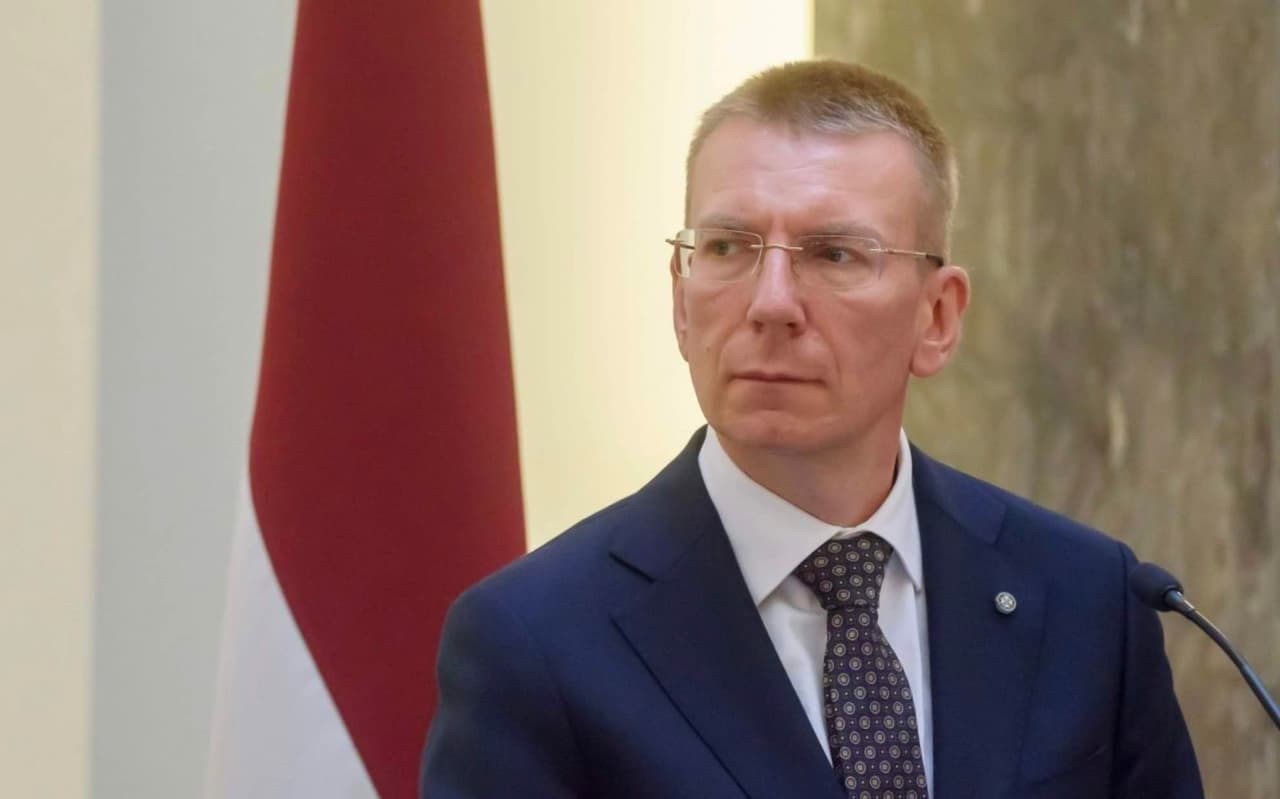 Latvijos užsienio reikalų ministras stipriai kirto Makronui