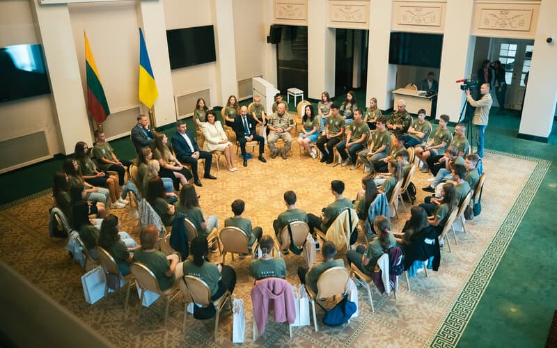 Nausėdienė: kviečiu jus pasijusti vienos – Lietuvos ir Ukrainos – komandos nariais