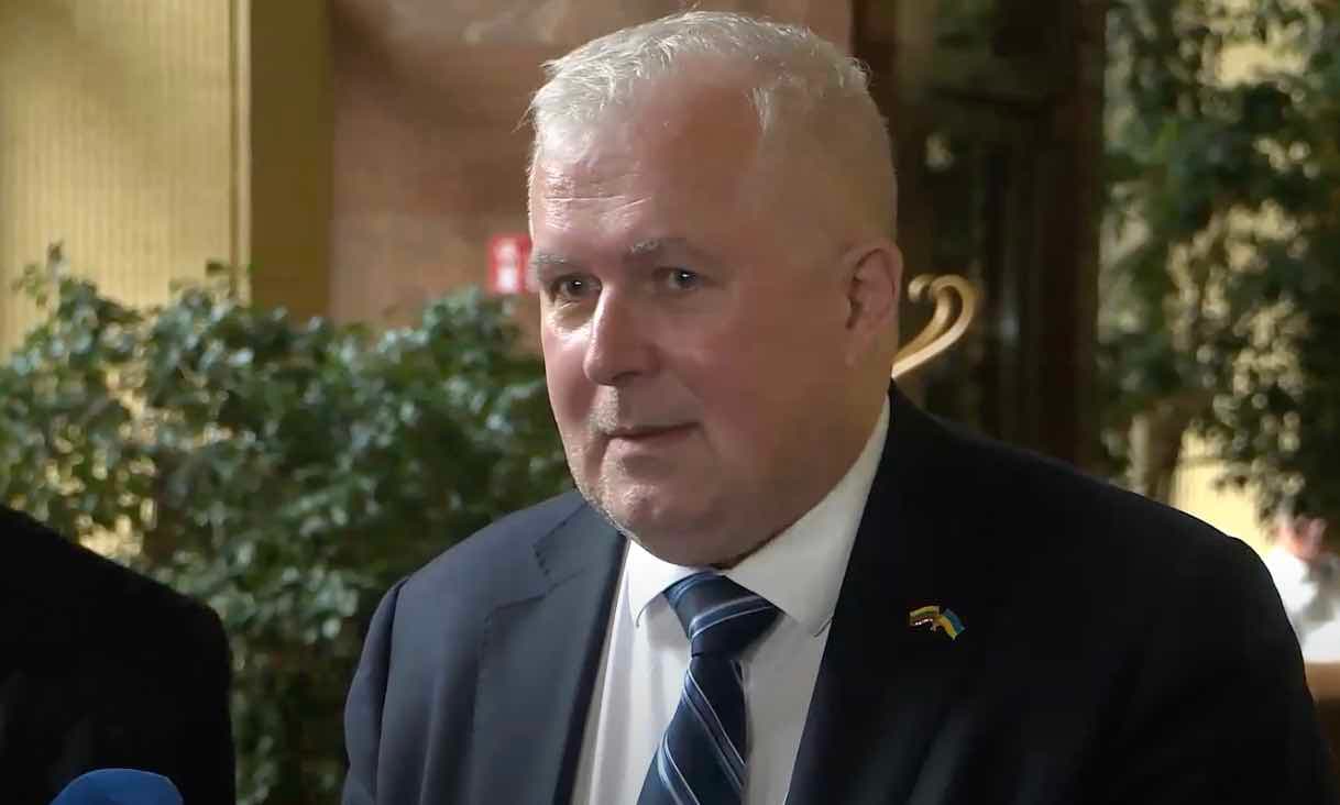 Anušauskas ryžtingas – siekia, kad Lietuva naudotų efektyviai žudančius kasetinius šaudmenis
