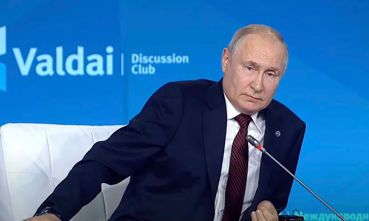 Putinas dėl branduolinio ginklo panaudojimo Rusijoje ir prieš Rusiją