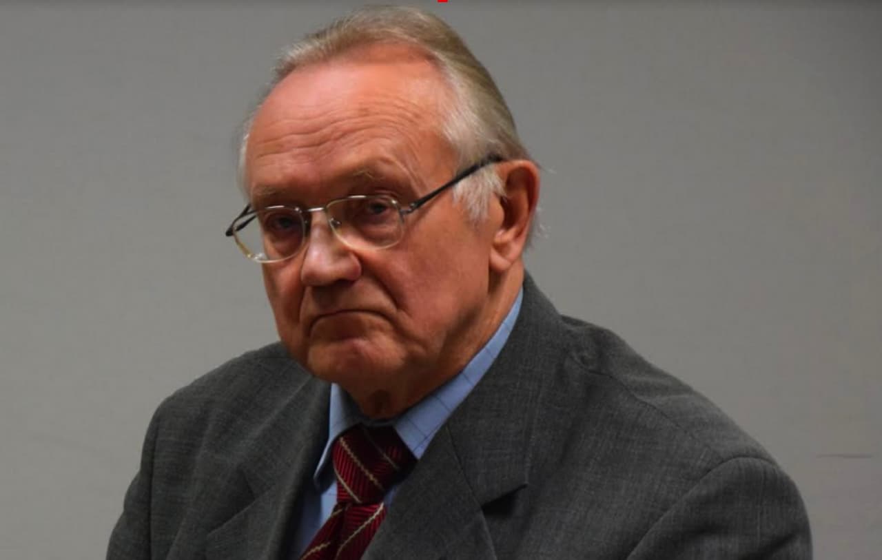 „Žabarų ryšulio“ zonoje (Koks jis, šiuolaikinis fašizmas?)