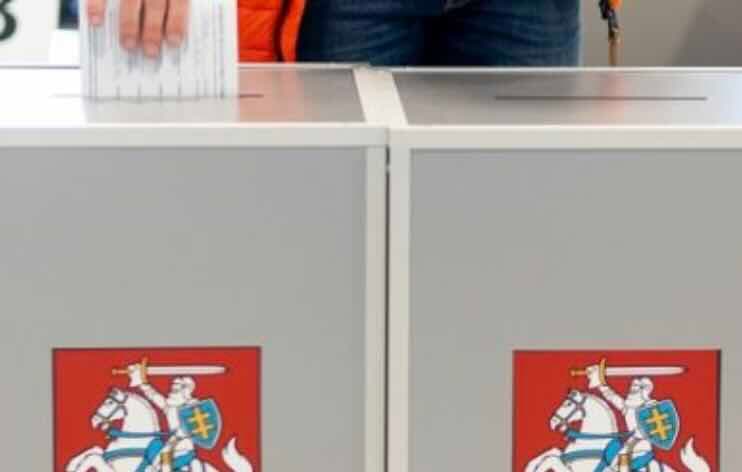 Buldozeriu stumiamas nereikalingas referendumas