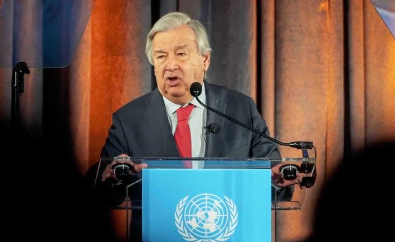 Skandalas: Jungtinių Tautų generalinis sekretorius nevyks į istorinį susitikimą Šveicarijoje