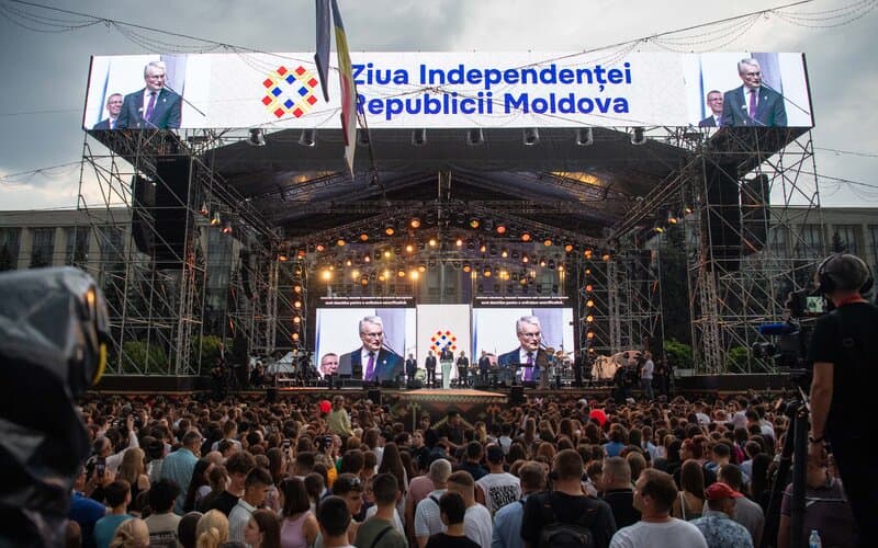 Nausėda Moldovai palinkėjo tokio klestėjimo, kaip klesti Lietuva