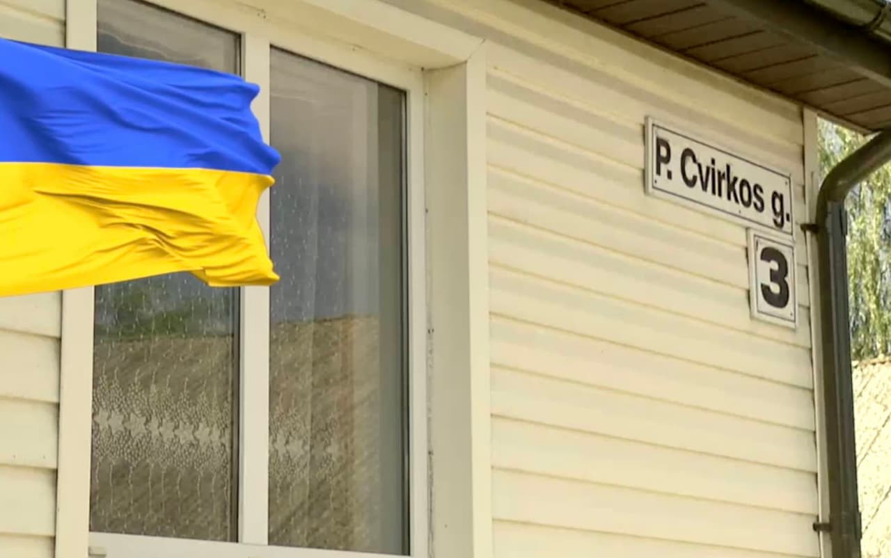 Skandalas – vietoj nurodytų 25, pakeitė tik tris gatvių pavadinimus su Cvirkos pavarde