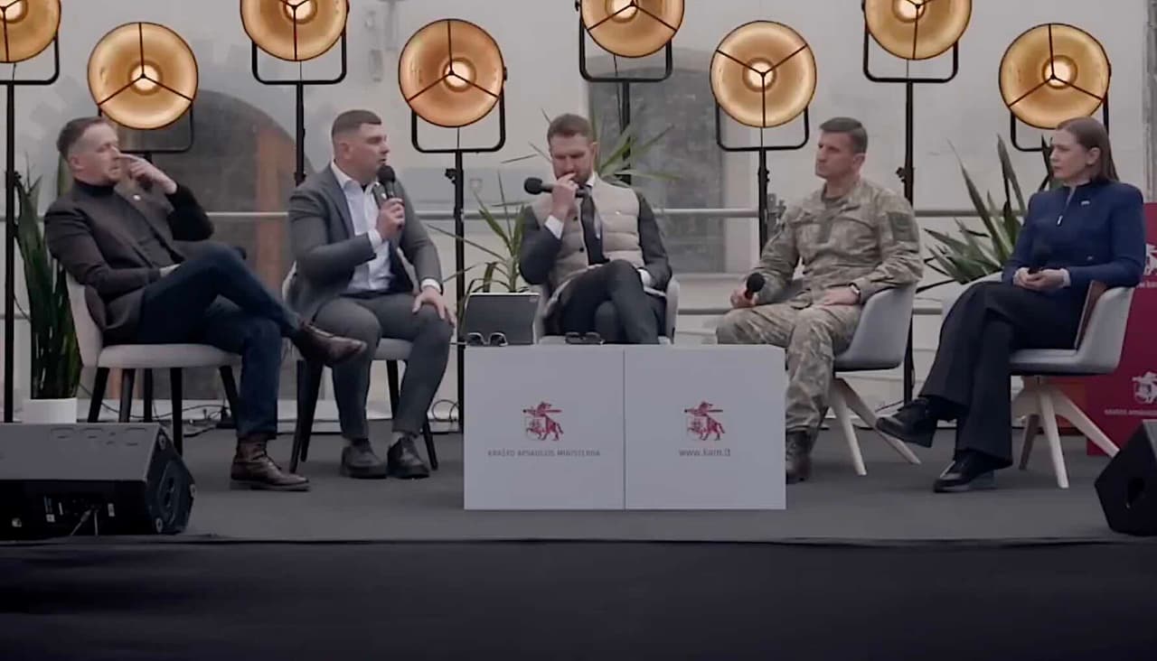 Šakalienė neslepia: esam per maža tauta, kad neišliktume