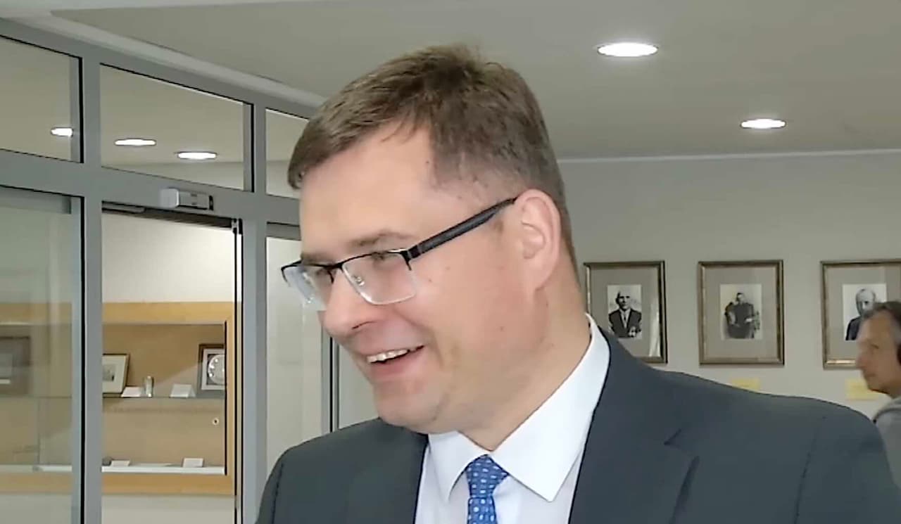 Po rezonansinių kalbų apie žudymus, Landsbergių lyderis Kasčiūnas pranešė, kad yra tiesos pusėje
